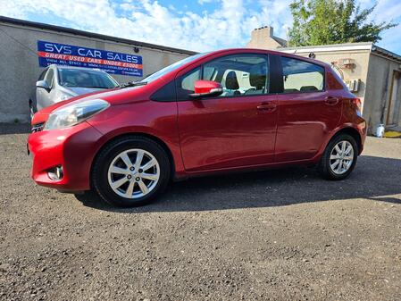 TOYOTA YARIS 1.3 Dual VVT-i T Spirit