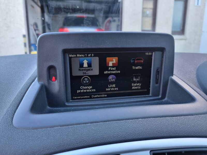 RENAULT CLIO