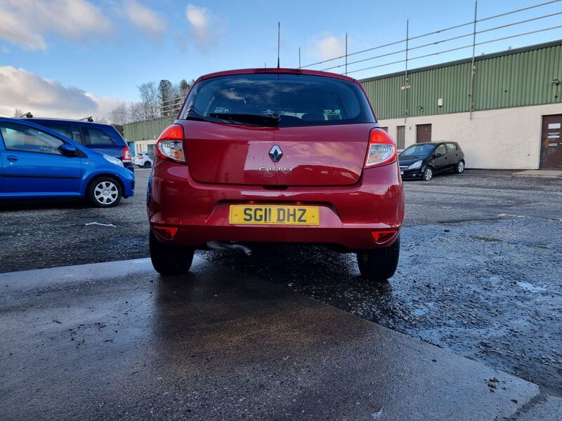 RENAULT CLIO