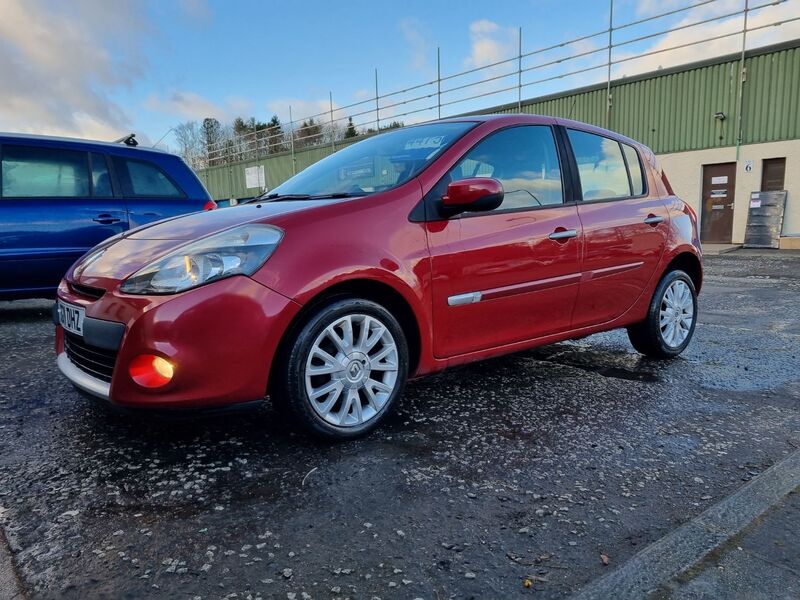RENAULT CLIO