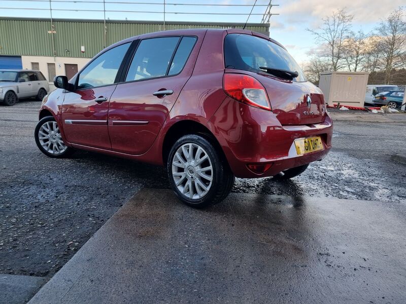 RENAULT CLIO