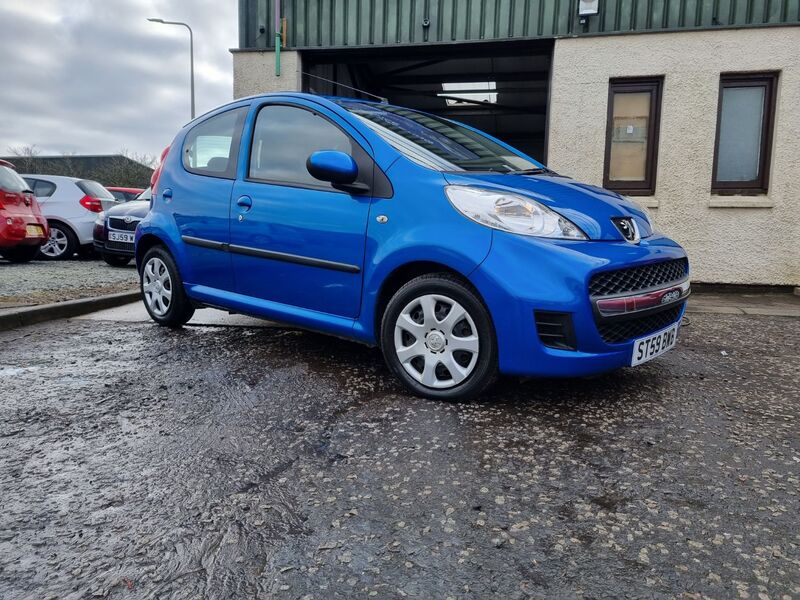 PEUGEOT 107