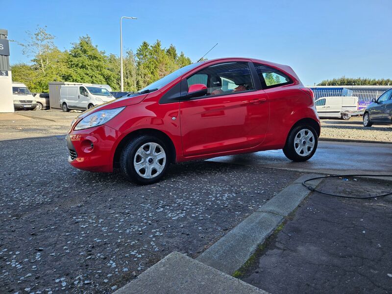 FORD KA